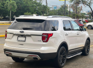 Ford Explorer Platinum