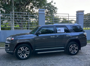 Toyota 4Runner Limited