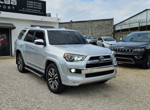 Toyota 4Runner Limited