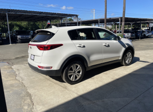 Kia Sportage EX