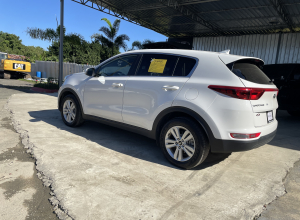 Kia Sportage EX