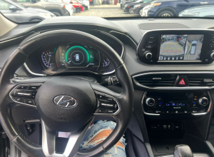 Hyundai Santa Fe SE