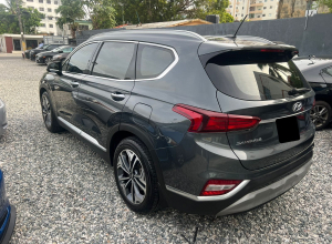 Hyundai Santa Fe SE