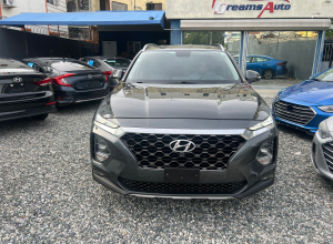 Hyundai Santa Fe SE