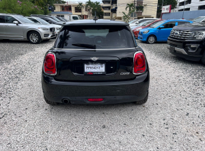 MINI Cooper Hardtop