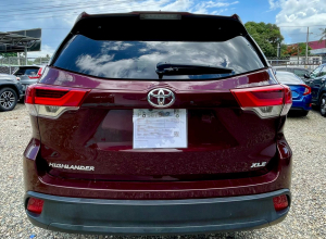 Toyota Highlander XLE