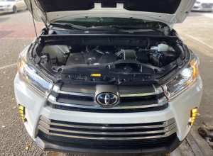 Toyota Highlander Limited Platinum