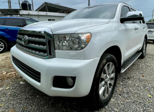 Toyota Sequoia Limited