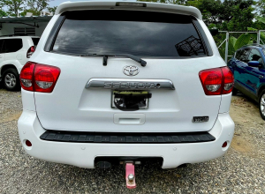 Toyota Sequoia Limited