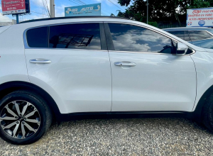 Kia Sportage EX