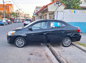 Mitsubishi Mirage Básico