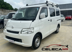 Toyota Town Ace Basico