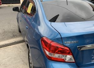 Mitsubishi Mirage ES