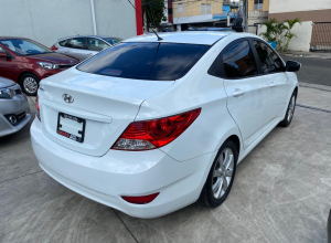 Hyundai Accent GLS