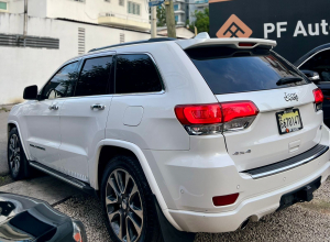 Jeep Grand Cherokee Overland