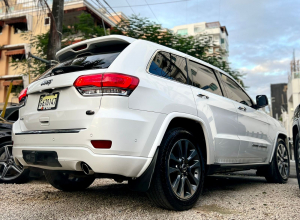 Jeep Grand Cherokee Overland