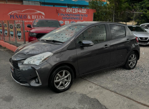 Toyota Vitz Básico