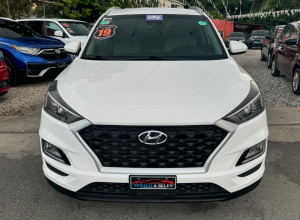 Hyundai Tucson SE