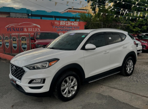 Hyundai Tucson SE