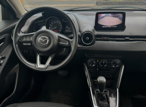 Mazda Demio Básico