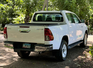 Toyota Hilux Básico