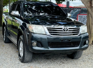 Toyota Hilux SRV