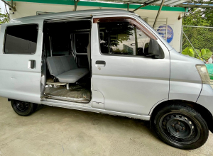 Daihatsu Hijet Minivan