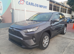 Toyota RAV4 LE