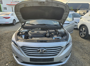 Hyundai Sonata LF