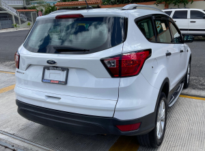 Ford Escape S