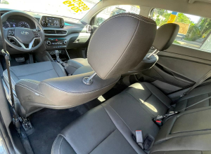 Hyundai Tucson SE