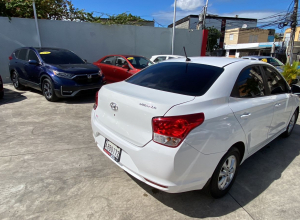 Hyundai Accent Básico