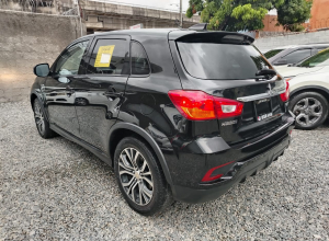 Mitsubishi Outlander Sport