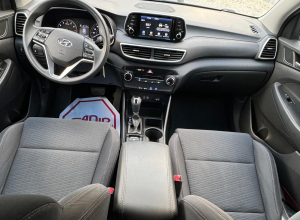 Hyundai Tucson SE