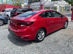 Hyundai Elantra SEL