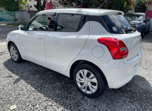 Suzuki Swift Básico