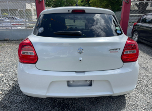 Suzuki Swift Básico