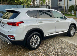 Hyundai Santa Fe SEL