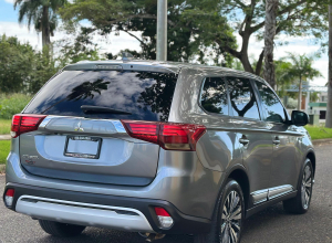 Mitsubishi Outlander Básico