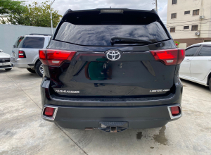 Toyota Highlander Limited Platinum