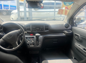 Daihatsu Mira Plus