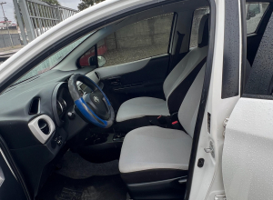 Toyota Vitz Básico