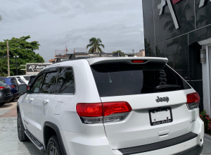 Jeep Cherokee Laredo