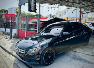 Mercedes-Benz Clase C 300