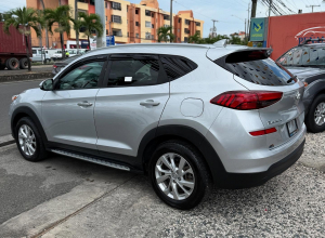 Hyundai Tucson SE
