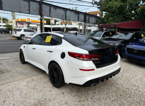 Kia Optima SX