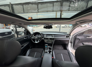 Kia Optima SX