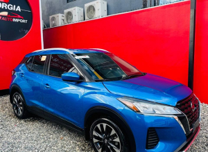 Nissan Kicks SV