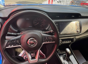Nissan Kicks SV