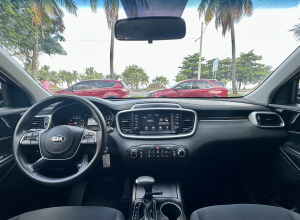 Kia Sorento LX